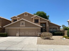 Building Photo - 426 S Burk St