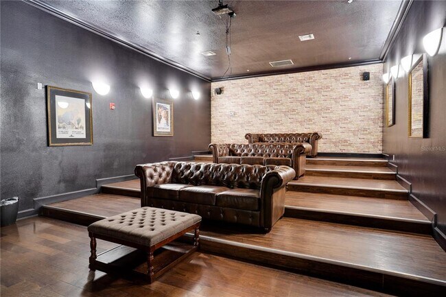 Building Photo - 1810 E Palm Ave