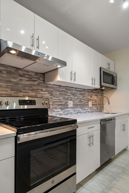 Building Photo - 25 Hancock St