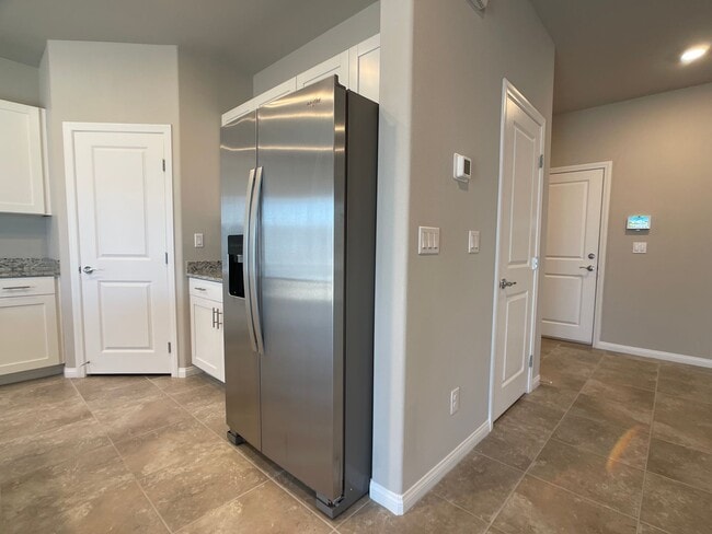 Building Photo - Brand New, Never Lived in House, located in the Southwest!