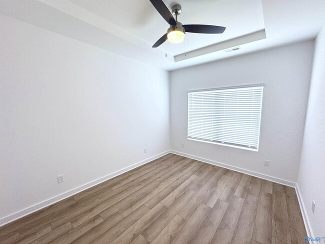 Building Photo - 27573 Brisk Dr