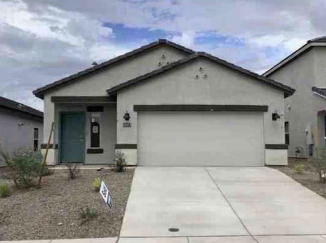 Building Photo - 12173 E Morris Carson Dr