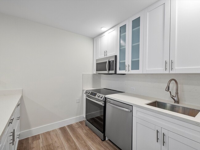 Building Photo - 203 NE 107th St