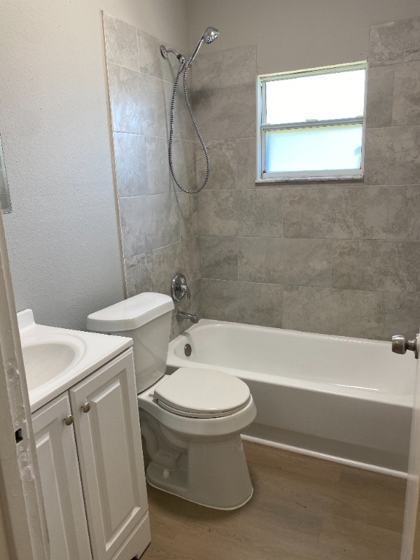 Building Photo - 4360 Emerson Ave S