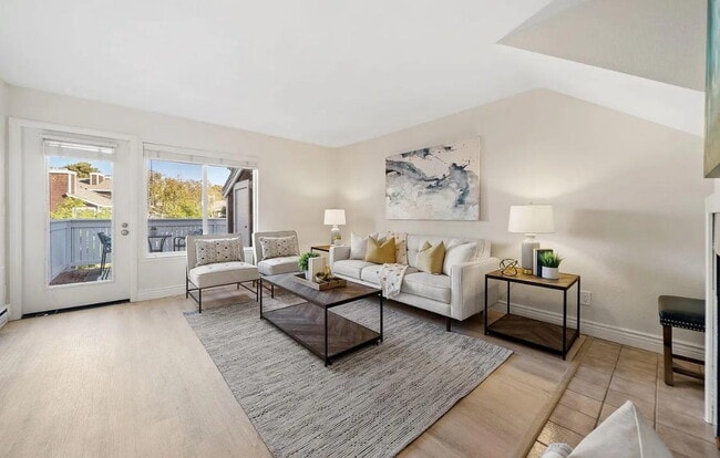 Building Photo - 1 bedroom plus loft features a functional floorplan with high ceilings