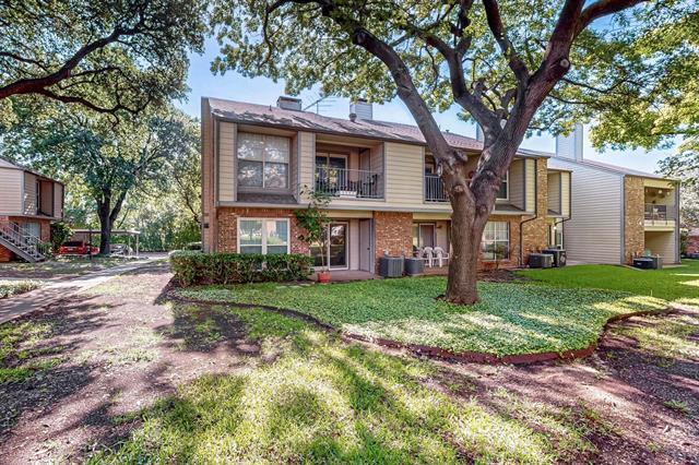 Building Photo - 2535 Wedglea Dr