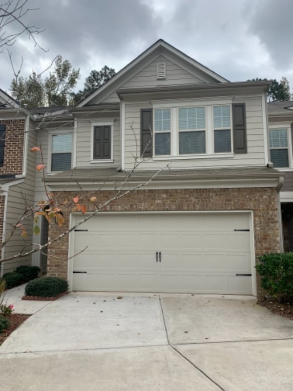 Building Photo - 3130 Cross Creek Dr