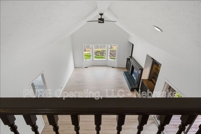 Building Photo - 15527 Mason Cir