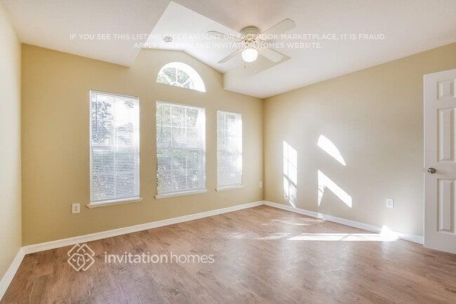 Building Photo - 2915 Ariel Ave