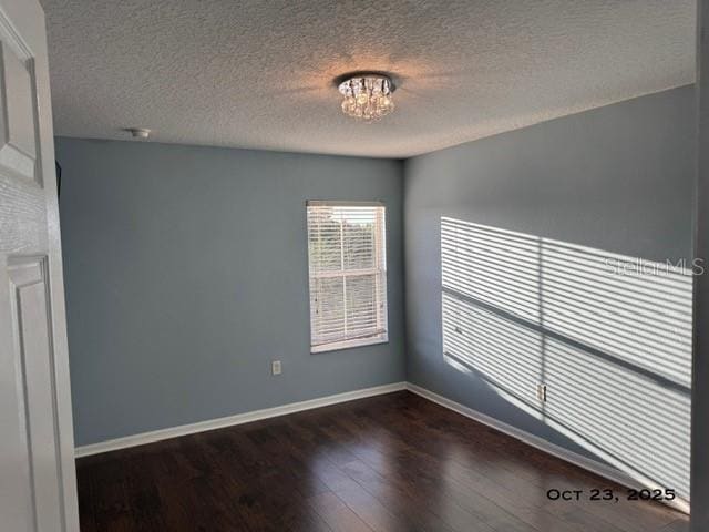 Building Photo - 413 Country Cottage Ln