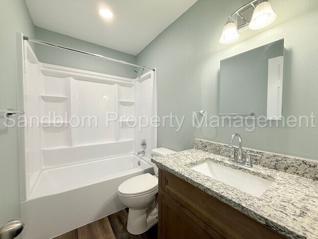 Building Photo - For Lease | Pratville | Available Now!