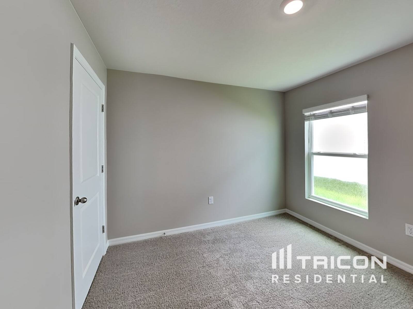 Building Photo - 12120 Kingsley Trl