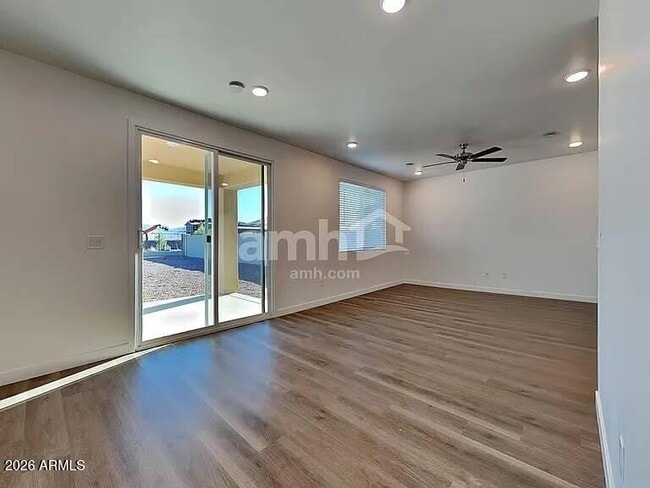 Building Photo - 4536 S 98th Ln