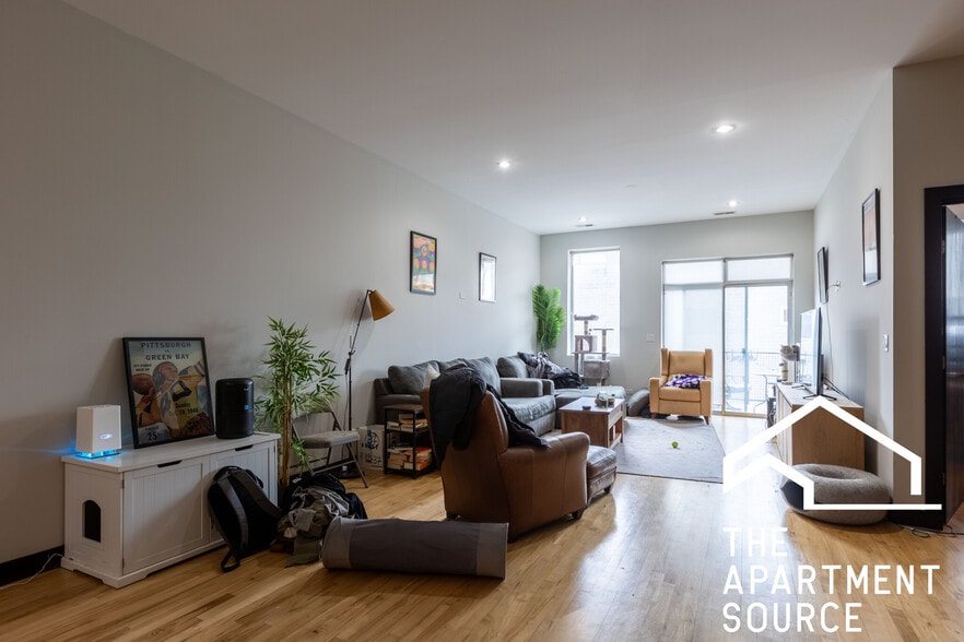 Building Photo - 2349 N Lister Ave