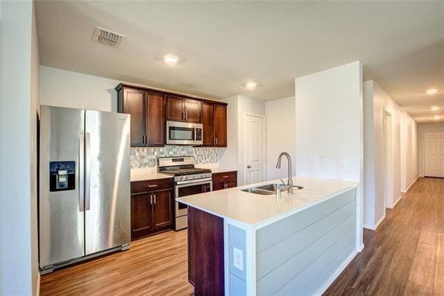 Building Photo - 404 Falling Star Dr