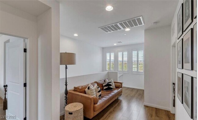 Building Photo - 3062 Tranquil Carol Ct