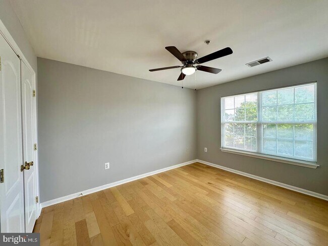 Building Photo - 15503 Kennett Square Way