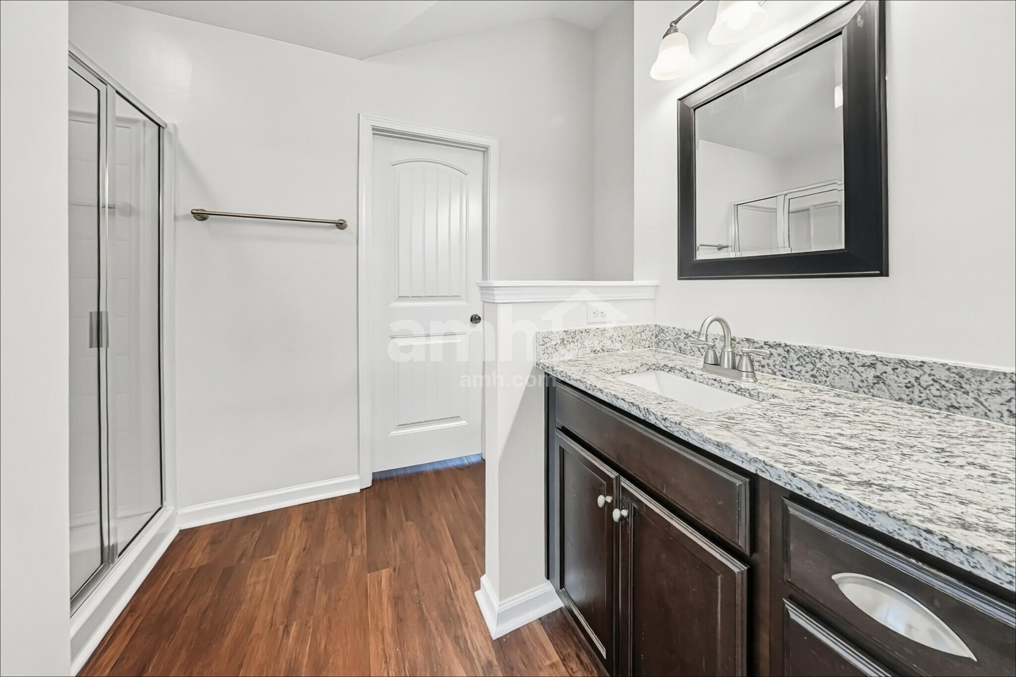 Building Photo - 455 Sunbury Dr