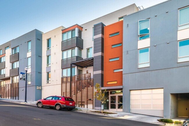 Building Photo - 555 Innes Ave