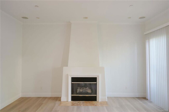 Building Photo - 2753 Piedmont Ave
