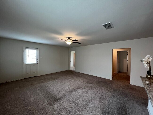 Building Photo - 7326 Anchor Cyn