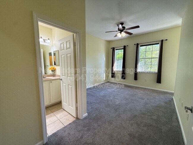 Building Photo - 10075 Gate Pkwy N