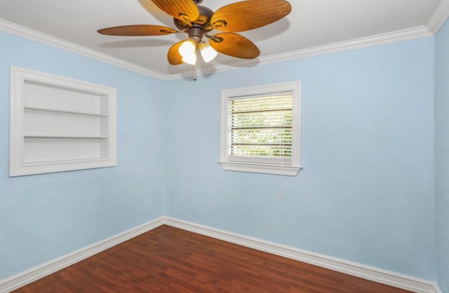 Building Photo - 2132 Coronet Dr