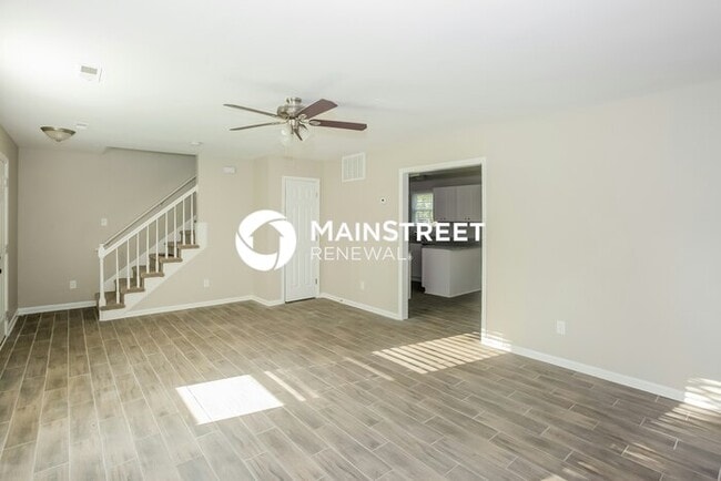 Building Photo - 3 Bedroom Pet-Friendly Home in CHARLOTTE, ...