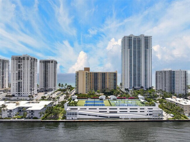 Building Photo - 2501 S Ocean Dr