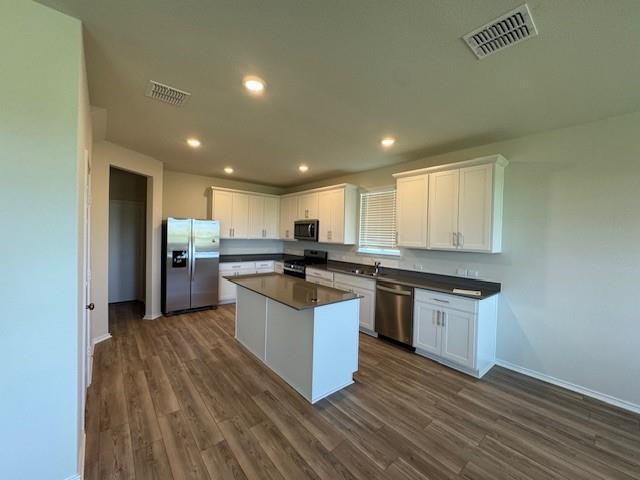 Building Photo - 639 Papaya Dr