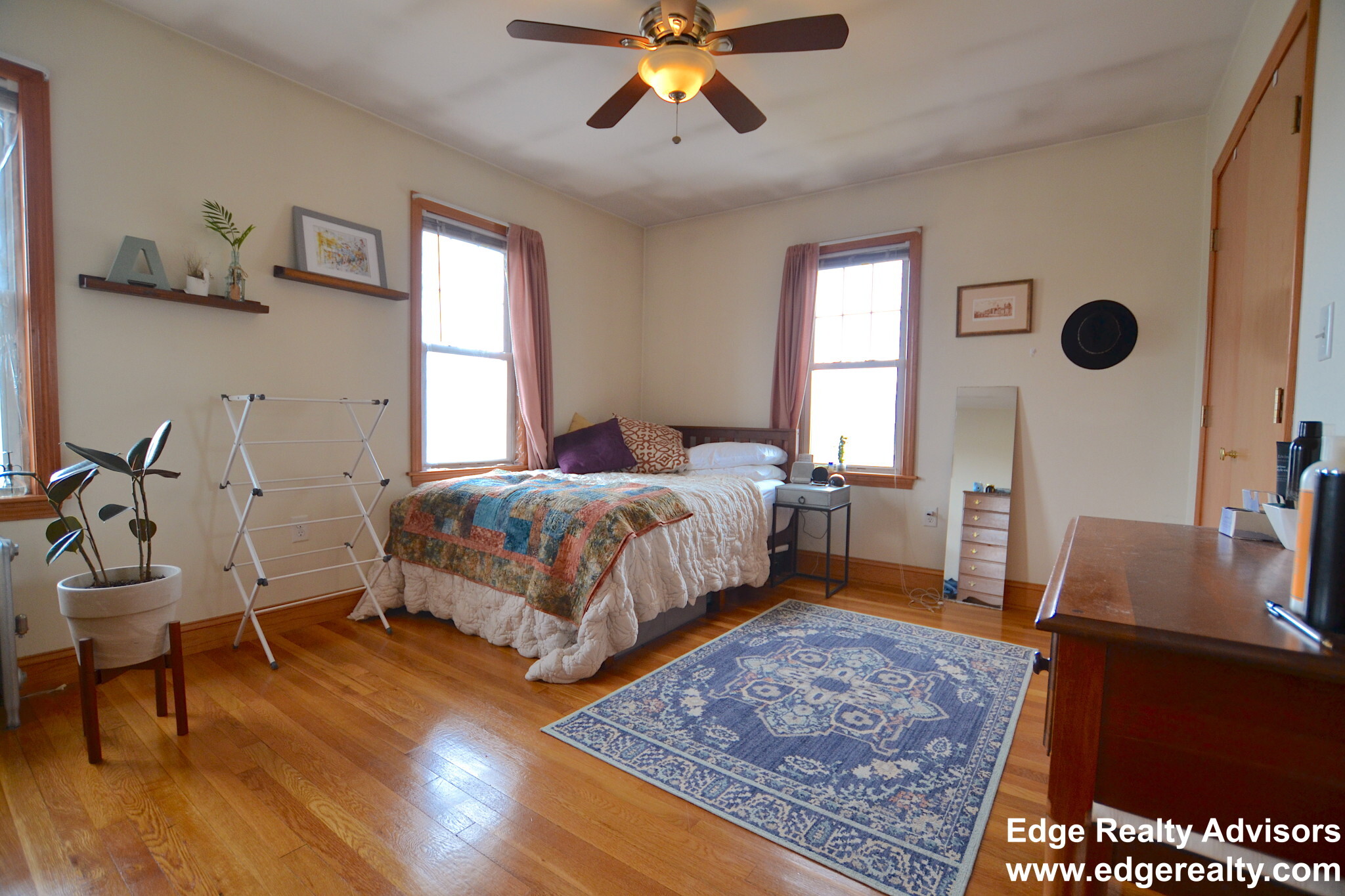 Building Photo - 38 Elmira St