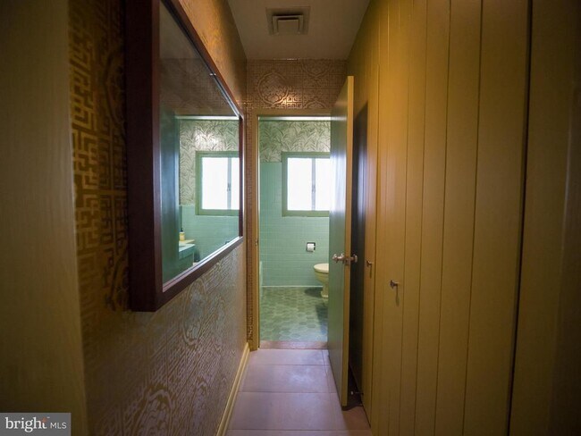 Building Photo - 4313 Woodlark Dr