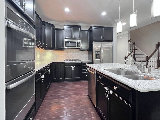 Building Photo - 156 Wildfell Trl