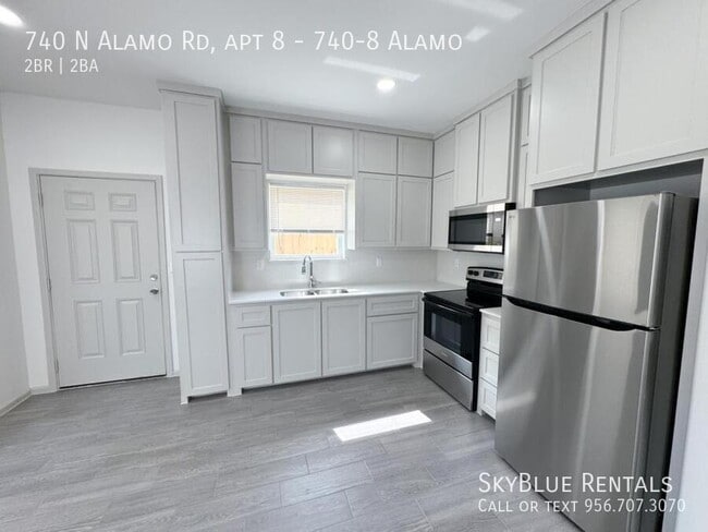 Building Photo - 740 N Alamo Rd