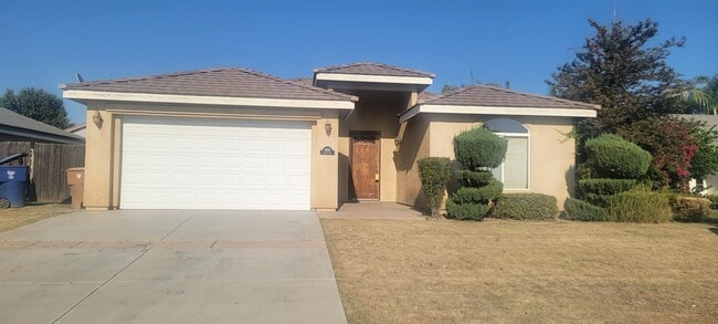 Primary Photo - 3626 Azure Dr