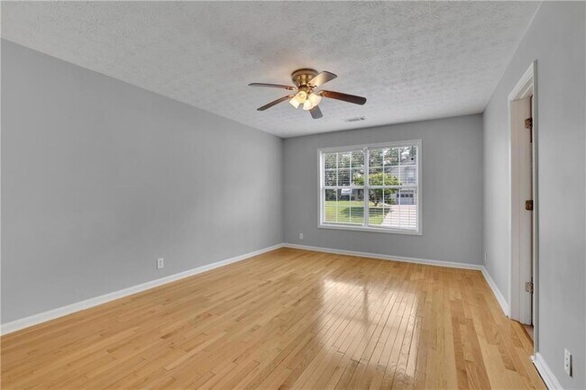 Building Photo - 986 Franklin Ridge Ct