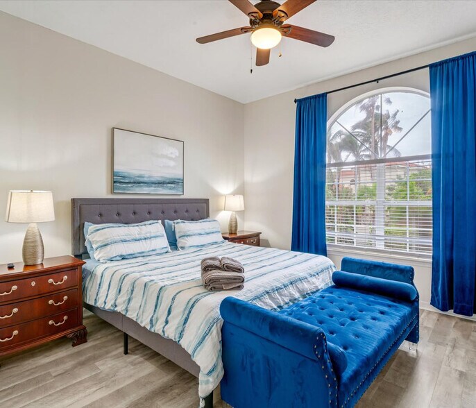 Building Photo - 1200 Tree Bay Ln