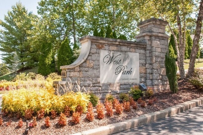 Building Photo - 3 Bedroom/2.5 Bath Townhome in Great Location