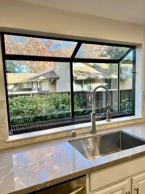 Building Photo - 1540 Candelero Dr