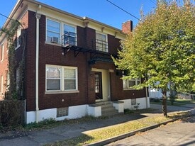 Building Photo - 170 Ward Ave