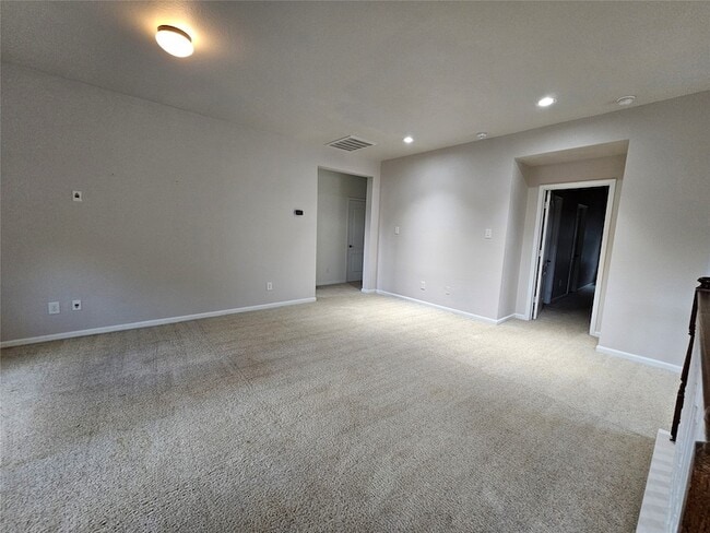 Building Photo - 4330 Lake Cypress Cir