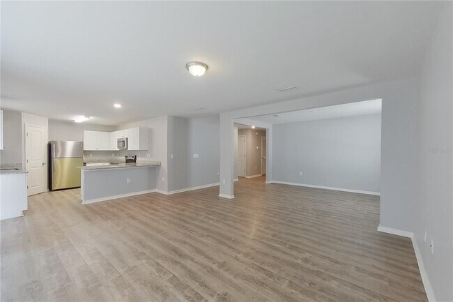 Building Photo - 2227 NW 11th Ct