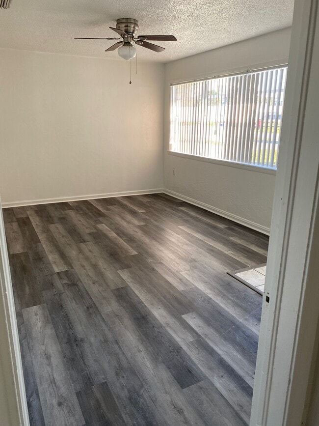 Building Photo - 39 Byron Ellinor Dr