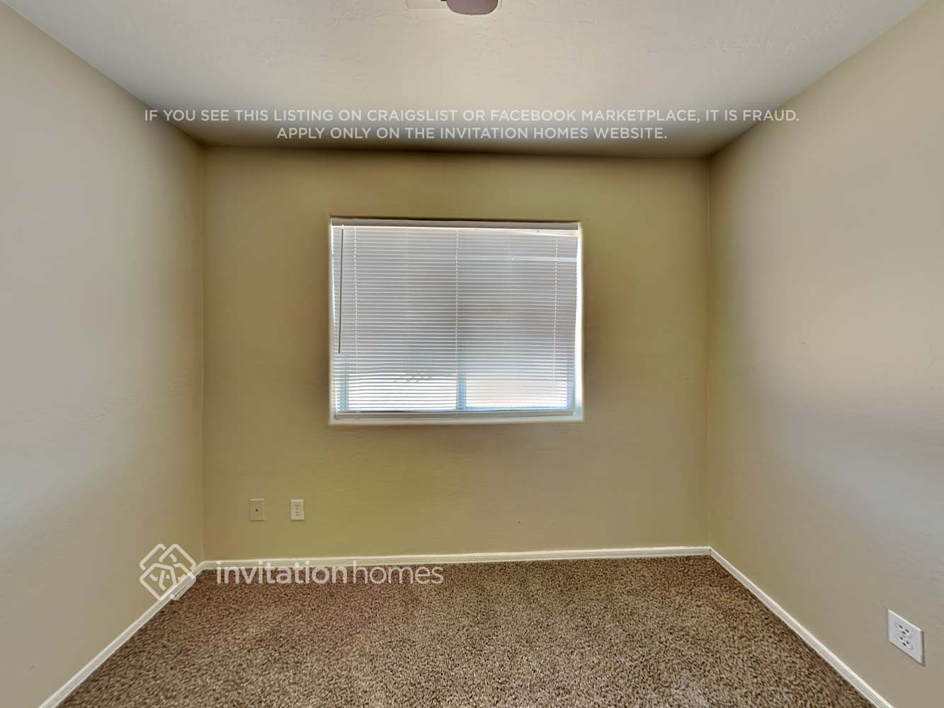 Building Photo - 623 W Romley Ave