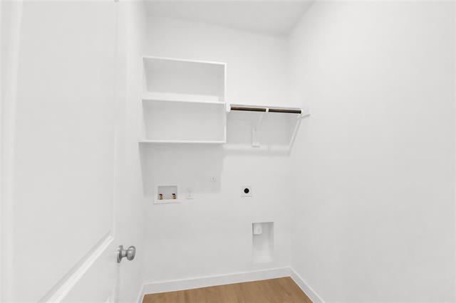 Building Photo - 1504 Adams Dr