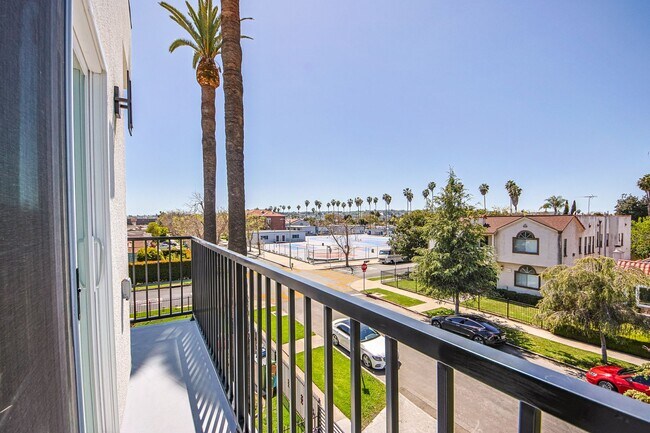 Building Photo - 2850 Virignia