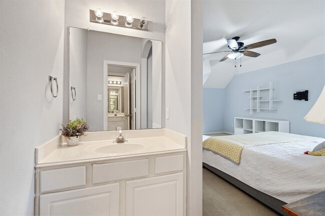 Building Photo - 3311 Charleston Ct