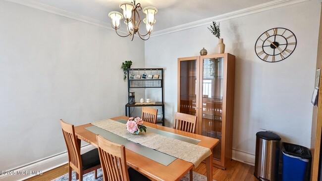 Building Photo - 500 Deal Lake Dr