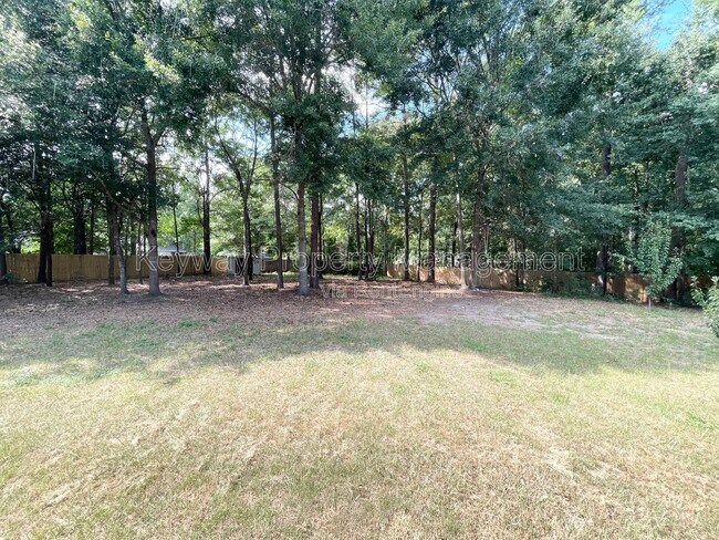 Building Photo - 1391 Watsonia Dr