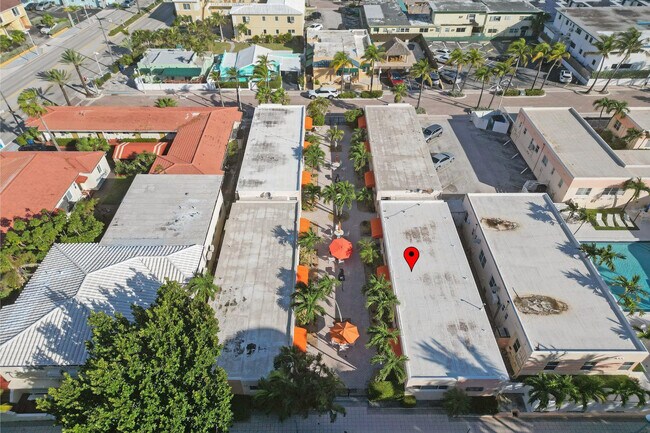 Building Photo - 329 Connecticut St